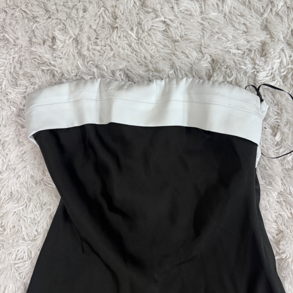 Princess Polly White and Black Straplesss Dress - Picture 6 of 8